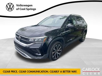 Used 2022 Volkswagen Taos SE image 1