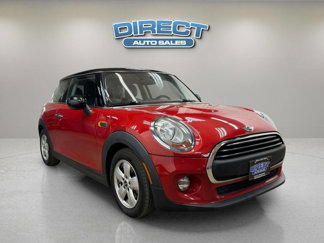 Used 2016 MINI Cooper 2-Door Hardtop w/ Cold Weather Package image 1