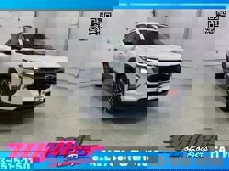 New 2025 Chevrolet Trax RS image 1