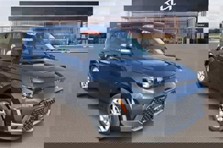 New 2025 Kia Soul LX image 1