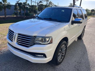 Used 2017 Lincoln Navigator Select image 1