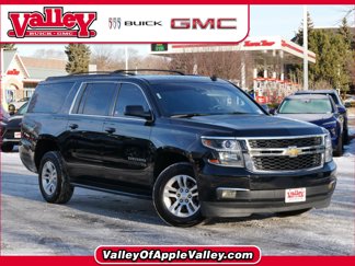 Used 2015 Chevrolet Suburban LT image 1