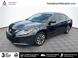 Used 2017 Nissan Altima 2.5 SV image 1