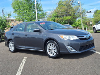 Used 2013 Toyota Camry XLE image 1
