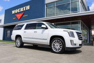 Used 2019 Cadillac Escalade ESV Premium Luxury image 1