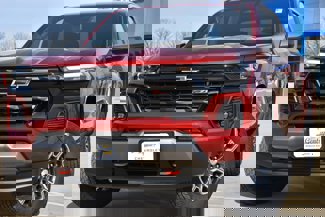 New 2025 Chevrolet Colorado Z71 image 1