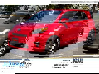 Used 2014 Scion xD image 1