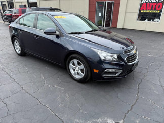 Used 2015 Chevrolet Cruze LT image 1