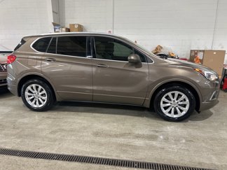 Used 2017 Buick Envision Essence image 1