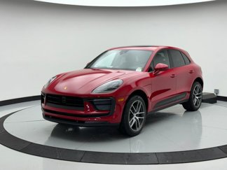 Certified 2024 Porsche Macan image 1