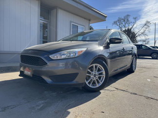 Used 2016 Ford Focus SE w/ SE Power Seat Package image 1