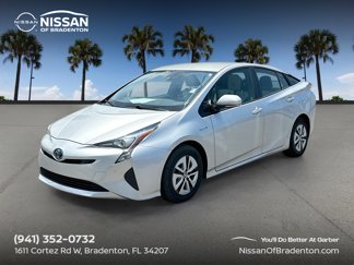 Used 2018 Toyota Prius Four video 1