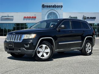 Used 2012 Jeep Grand Cherokee Laredo image 1