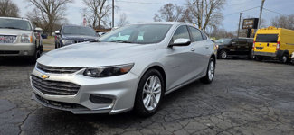 Used 2018 Chevrolet Malibu LT image 1