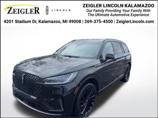 New 2025 Lincoln Aviator Reserve w/ Equipment Group 201A image 1