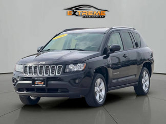 Used 2014 Jeep Compass Latitude image 1