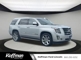 Used 2017 Cadillac Escalade Premium Luxury image 1