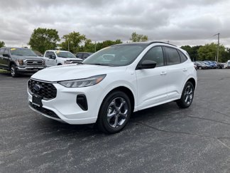 Used 2023 Ford Escape ST-Line image 1