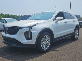 Certified 2024 Cadillac XT4 Luxury w/ Cold Weather Package image 1