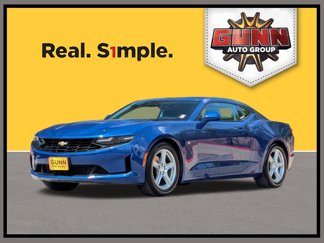 Used 2020 Chevrolet Camaro LT image 1