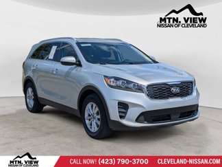 Used 2020 Kia Sorento LX w/ LX I4 Convenience Package image 1