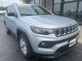 New 2025 Jeep Compass Latitude image 1