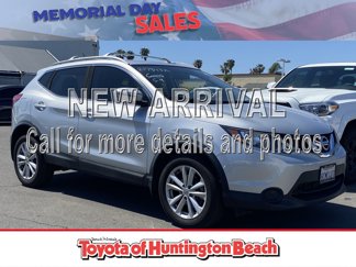 Used 2017 Nissan Rogue Sport SV image 1