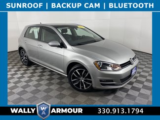 Used 2017 Volkswagen Golf SE image 1