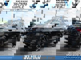 New 2025 Chevrolet Trax ACTIV w/ Driver Confidence Package image 1