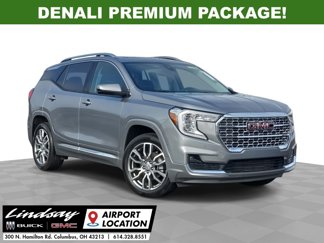 Used 2024 GMC Terrain Denali w/ Denali Premium Package image 1