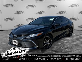 Used 2023 Toyota Camry XLE image 1