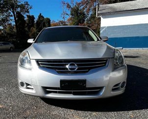 Used 2011 Nissan Altima 2.5 SL w/ 2.5SL Pkg image 1
