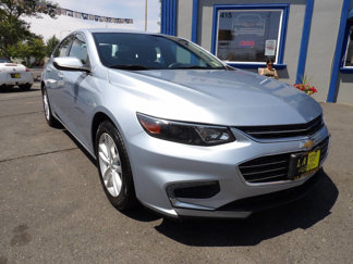 Used 2017 Chevrolet Malibu LT image 1
