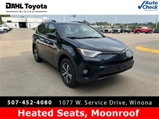 Used 2018 Toyota RAV4 XLE image 1