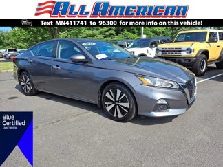 Used 2021 Nissan Altima 2.5 SV w/ SV Premium Package image 1