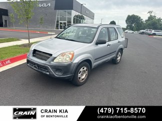 Used 2005 Honda CR-V LX image 1