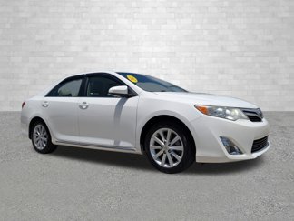 Used 2012 Toyota Camry SE image 1