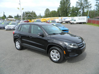 Used 2013 Volkswagen Tiguan S image 1
