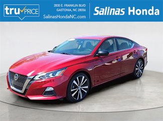 Used 2022 Nissan Altima 2.5 SR image 1
