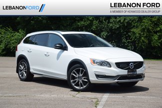 Used 2015 Volvo V60 T5 Cross Country w/ Convenience Package image 1