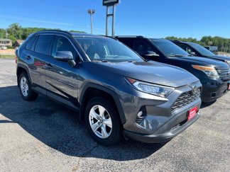 Used 2020 Toyota RAV4 XLE image 1