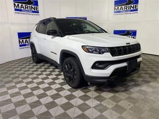 Used 2023 Jeep Compass Altitude w/ Sun and Sound Group image 1