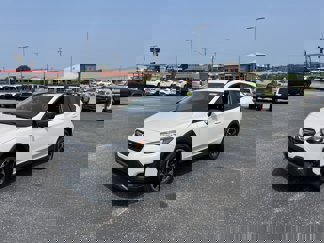 Used 2022 Subaru Crosstrek 2.0i image 1