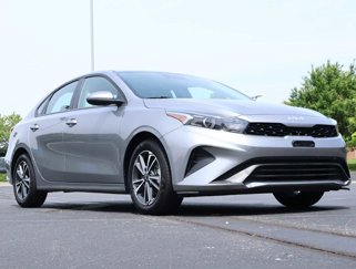 Used 2024 Kia Forte LXS image 1
