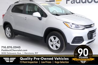 Used 2022 Chevrolet Trax LT w/ Driver Confidence Package image 1