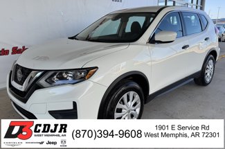 Used 2020 Nissan Rogue S image 1