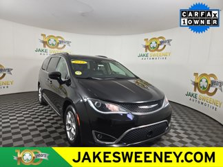 Used 2019 Chrysler Pacifica Touring-L Plus w/ Advanced Safetytec Group image 1