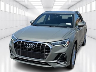 Used 2022 Audi Q3 2.0T Premium Plus w/ Premium Plus Package image 1