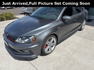 Used 2016 Volkswagen Jetta GLI SE image 1