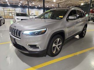 Used 2019 Jeep Cherokee Limited image 1